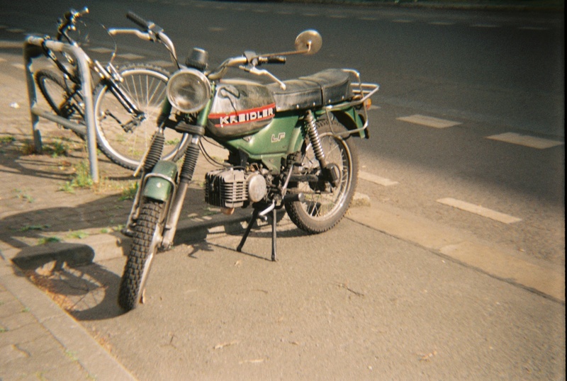 R1-01583-0015.jpg