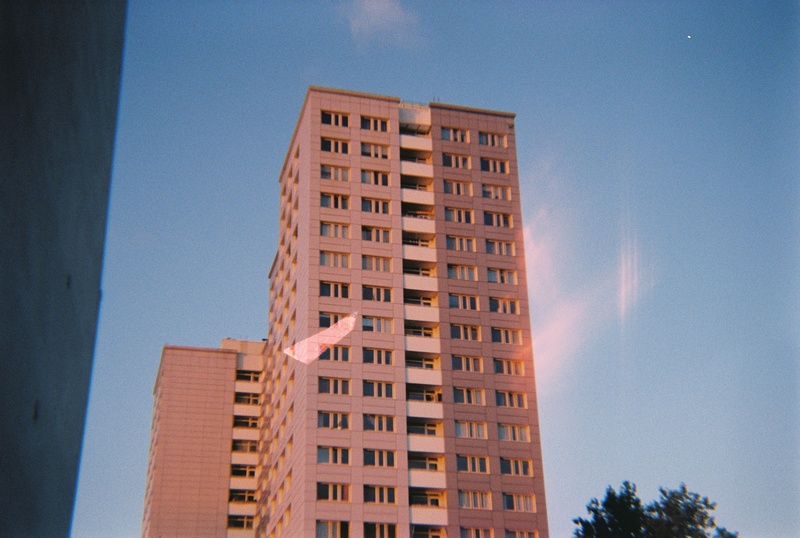 R1-07504-000A_0001.jpg